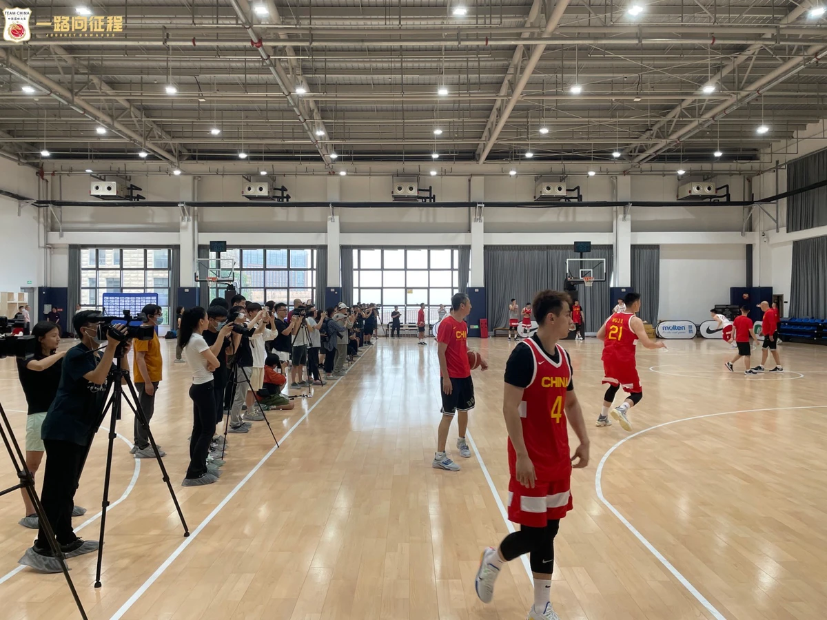 为什么篮球教练的经验很重要_0
