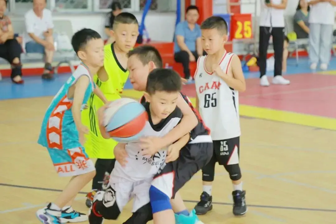 业余爱好者如何系统地学习篮球技能_0
